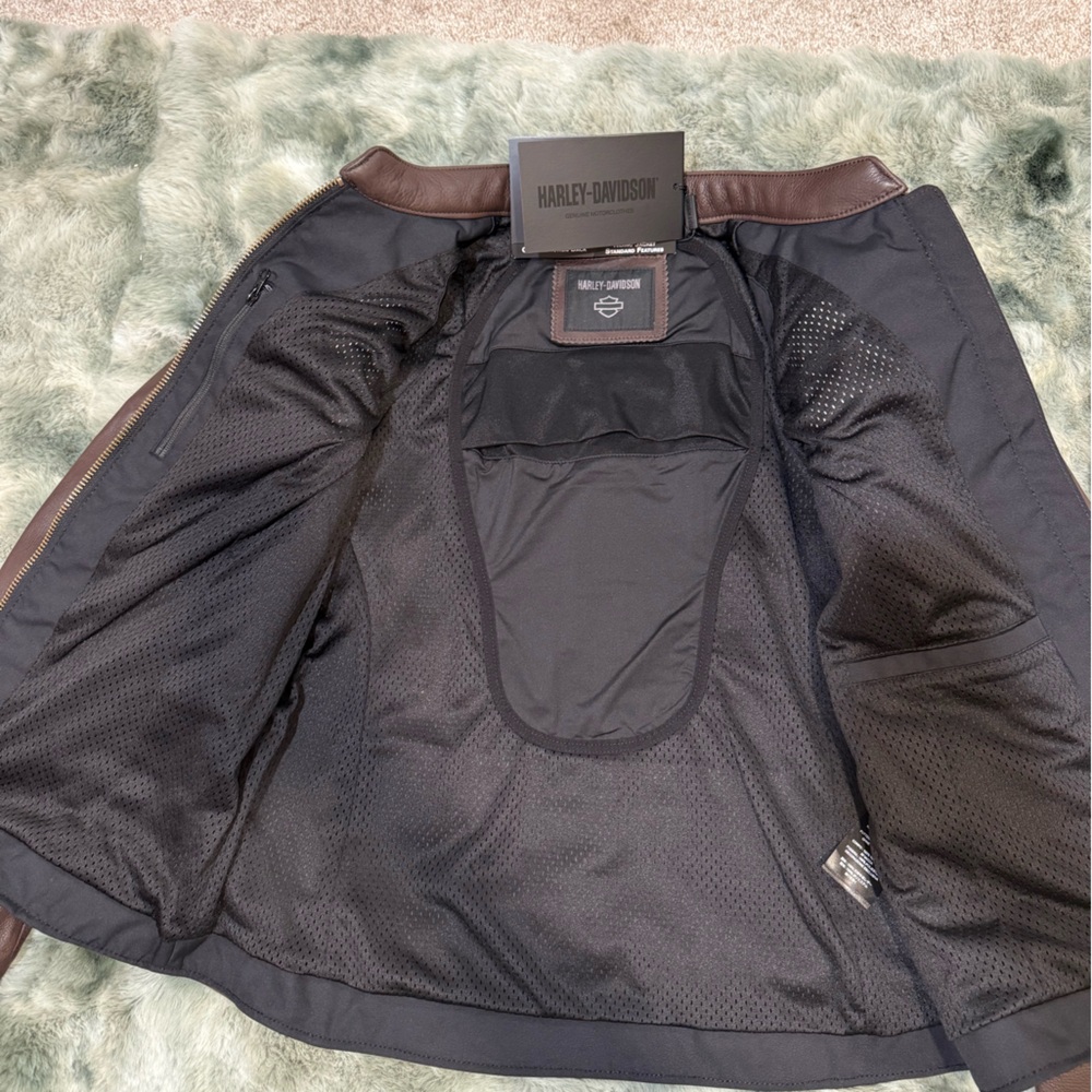 Harley-Davidson Women's Dark Brown Leather Jacket - Picture 2 of 6